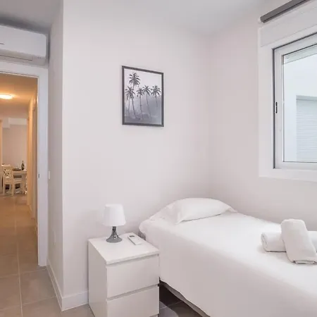 Apartmán Modern 2br Walk To & Old Town